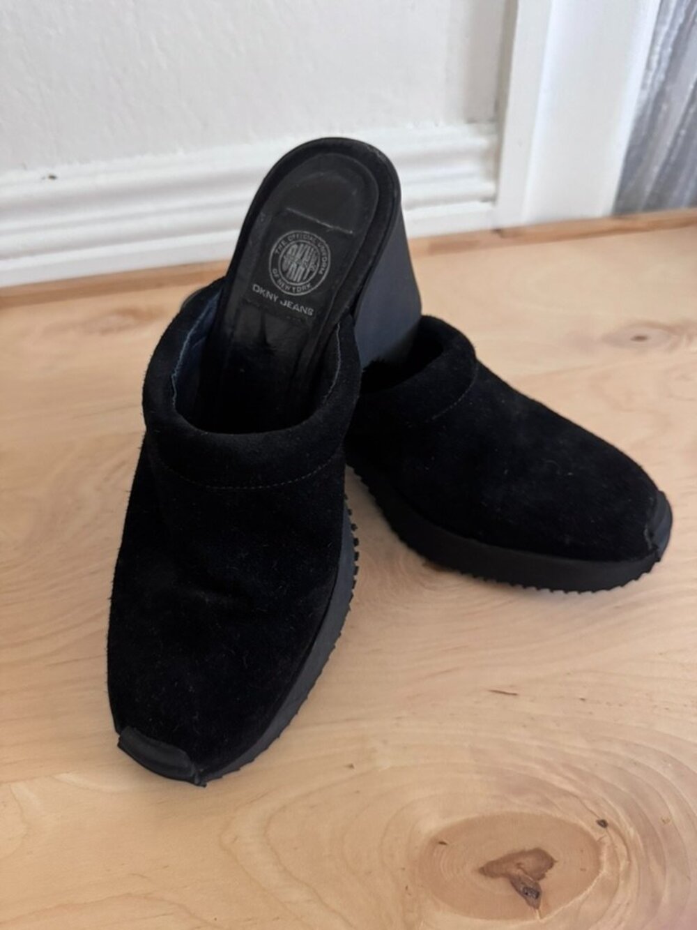 Vintage 90s DKNY Jeans Black Suede Platform Clog Mule Size 7.5